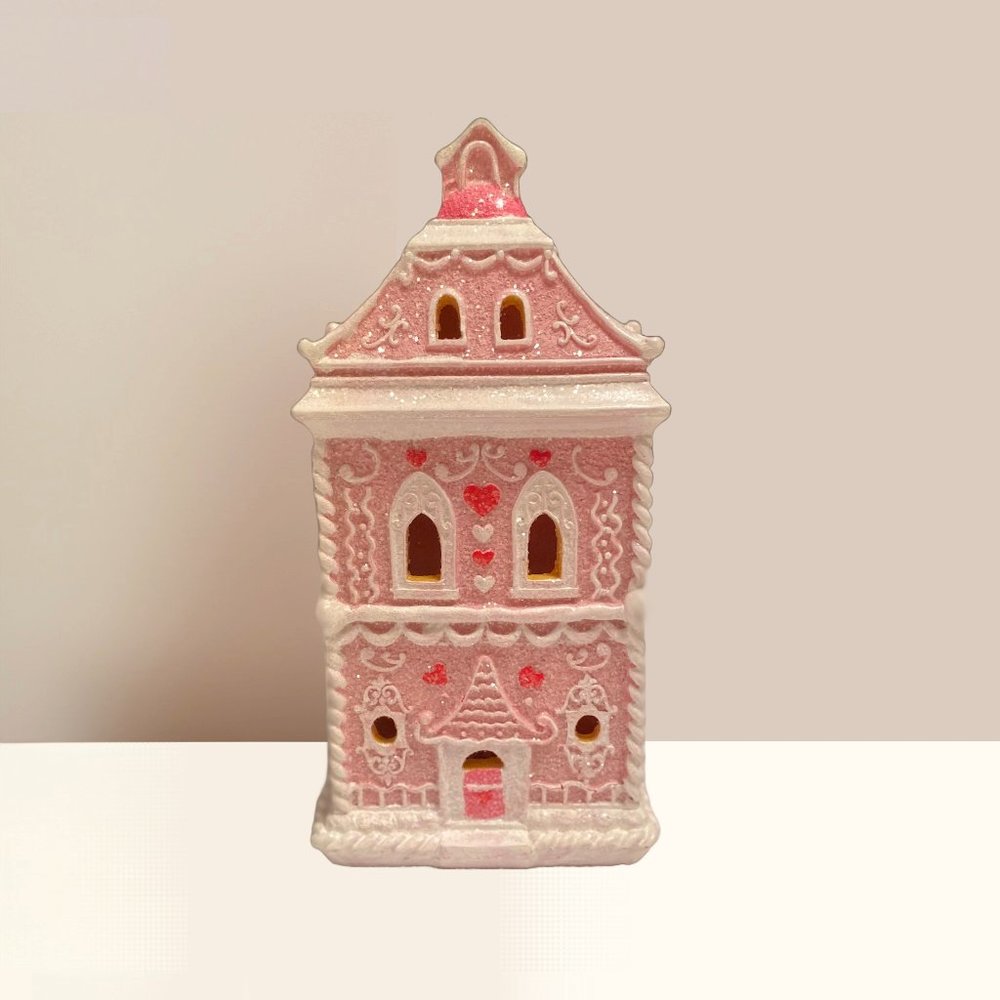 Valentines Day Gingerbread House 7"  | Lights Up!